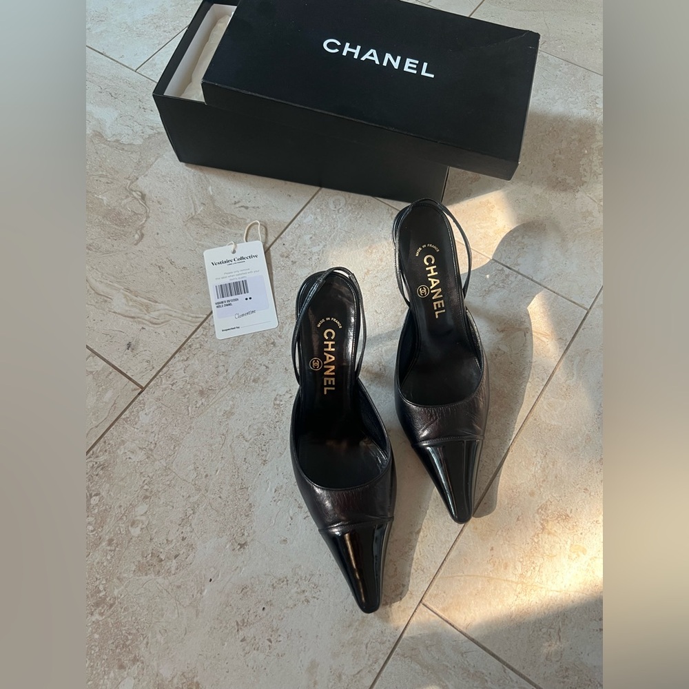 CHANEL Vintage Black Leather Heels with Pointed Toe